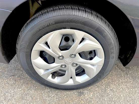 HYUNDAI-HB20S-1.0 12V FLEX COMFORT PLUS MANUAL HYUNDAI-HB20S-2024