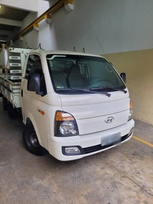 HYUNDAI HR 2.5 LONGO COM CAÇAMBA 4X2 16V 130CV TURBO INTERCOOLER DIESEL 2P MANUAL