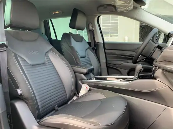 JEEP-COMMANDER-2026