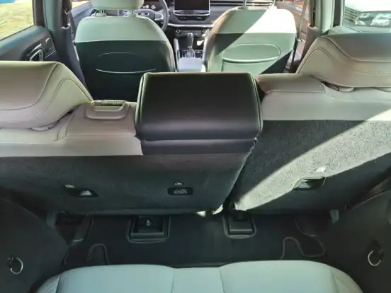 JEEP-COMMANDER-1.3 T270 TURBO FLEX OVERLAND AT6 JEEP-COMMANDER-2021
