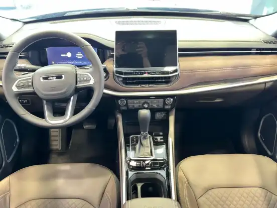 JEEP-COMMANDER-2026