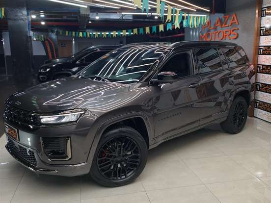 JEEP-COMMANDER-2.0 HURRICANE 4 TURBO GASOLINA BLACKHAWK AT9 JEEP-COMMANDER-2025