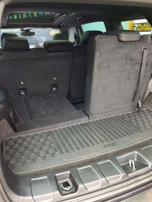 JEEP-COMMANDER-2025