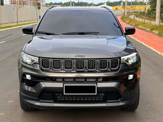 JEEP COMPASS 1.3 T270 TURBO FLEX LONGITUDE AT6