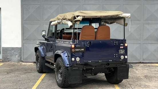 LAND ROVER-DEFENDER-2001