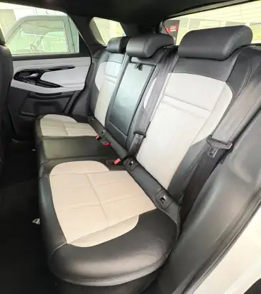 LAND ROVER-RANGE ROVER EVOQUE-2.0 P250 FLEX R-DYNAMIC SE AWD AUTOMÁTICO LAND ROVER-RANGE ROVER EVOQUE-2020