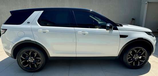 LAND ROVER-DISCOVERY SPORT-2016