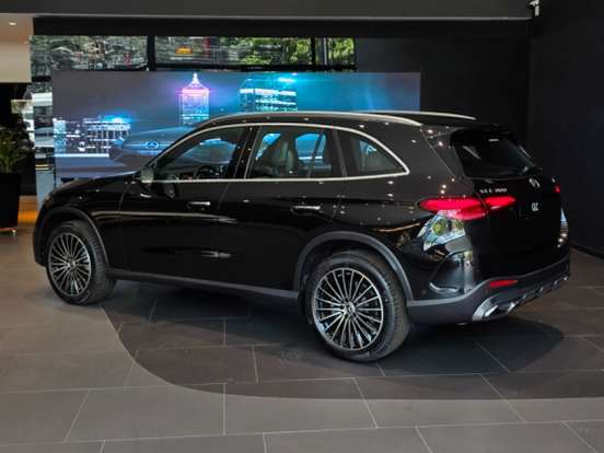 MERCEDES-BENZ-GLC 300-2.0 MHEV AMG LINE 4MATIC 9G-TRONIC MERCEDES-BENZ-GLC 300-2025