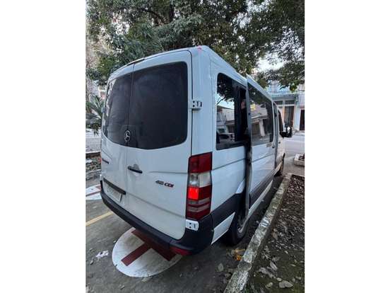 MERCEDES-BENZ-SPRINTER-2.2 415 CDI VAN 10 LUGARES TETO BAIXO 16V BI-TURBO DIESEL MANUAL MERCEDES-BENZ-SPRINTER-2015