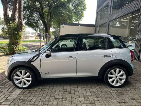 MINI-COUNTRYMAN-2011