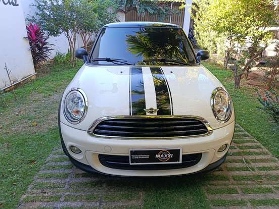 MINI-ONE-2012