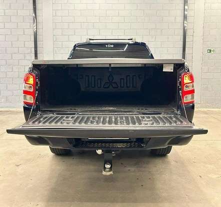 MITSUBISHI-L200 TRITON-2019