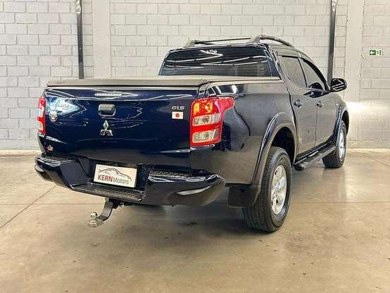 MITSUBISHI-L200 TRITON-2.4 16V TURBO DIESEL SPORT GLS CD 4P 4X4 AUTOMÁTICO MITSUBISHI-L200 TRITON-2019