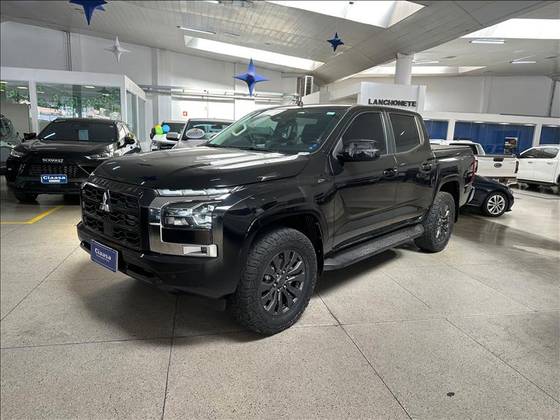 MITSUBISHI TRITON 2.4 BITURBO DIESEL CD HPE-S 4X4 AUTOMÁTICO