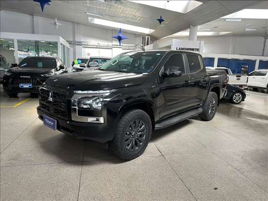 MITSUBISHI-TRITON-2.4 BITURBO DIESEL CD HPE-S 4X4 AUTOMÁTICO MITSUBISHI-TRITON-2024