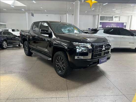 MITSUBISHI-TRITON-2.4 BITURBO DIESEL CD HPE-S 4X4 AUTOMÁTICO MITSUBISHI-TRITON-2024