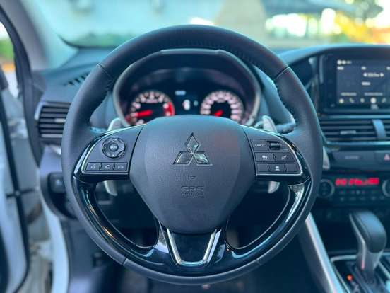 MITSUBISHI-ECLIPSE CROSS-1.5 MIVEC TURBO GASOLINA HPE-S S-AWC CVT MITSUBISHI-ECLIPSE CROSS-2024