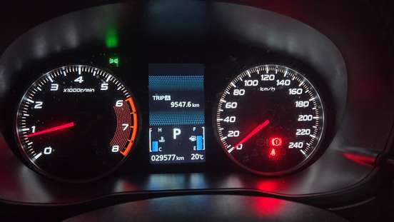 MITSUBISHI-ECLIPSE CROSS-2024