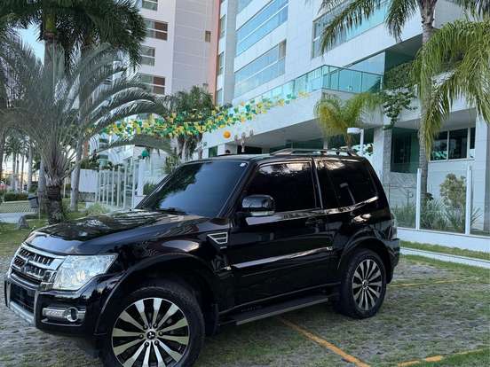 MITSUBISHI-PAJERO-3.2 HPE 4X4 7 LUGARES 16V TURBO INTERCOOLER DIESEL 4P AUTOMÁTICO MITSUBISHI-PAJERO-2018