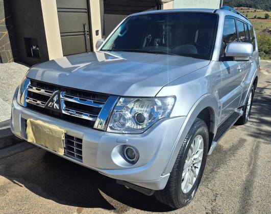 MITSUBISHI PAJERO FULL 3.2 HPE 4X4 16V TURBO INTERCOOLER DIESEL 4P AUTOMÁTICO