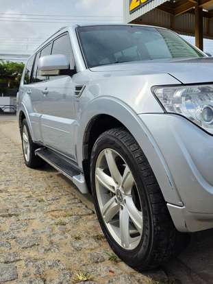 MITSUBISHI-PAJERO FULL-2014