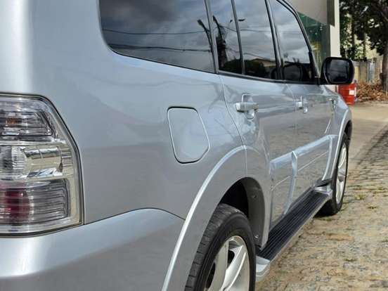 MITSUBISHI-PAJERO FULL-3.2 HPE 4X4 16V TURBO INTERCOOLER DIESEL 4P AUTOMÁTICO MITSUBISHI-PAJERO FULL-2014