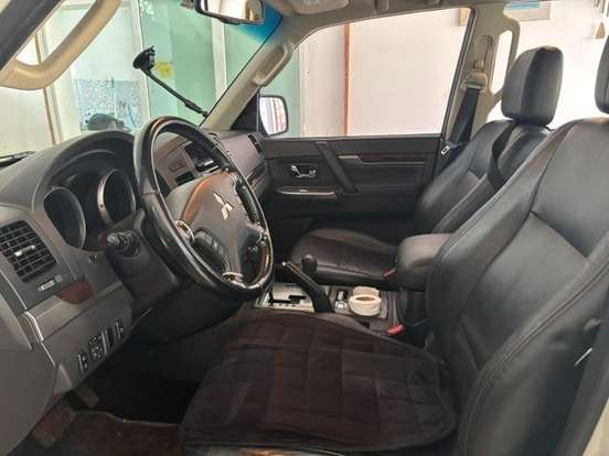 MITSUBISHI-PAJERO FULL-2012