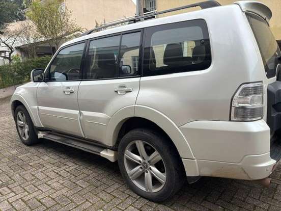 MITSUBISHI-PAJERO FULL-2012