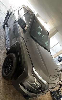 MITSUBISHI-TRITON-2025