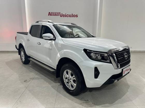 NISSAN FRONTIER 2.3 16V TURBO DIESEL XE CD 4X4 AUTOMÁTICO