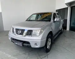 NISSAN FRONTIER 2.5 SEL 4X4 CD TURBO ELETRONIC DIESEL 4P AUTOMÁTICO NISSAN FRONTIER 2.5 SEL 4X4 CD TURBO ELETRONIC DIESEL 4P AUTOMÁTICO