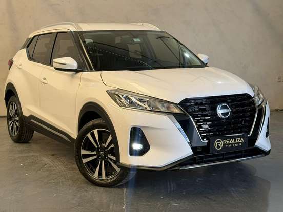 NISSAN-KICKS-2023
