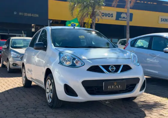NISSAN MARCH 1.6 S 16V FLEX 4P MANUAL NISSAN MARCH 1.6 S 16V FLEX 4P MANUAL