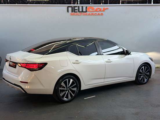 NISSAN-SENTRA-2024