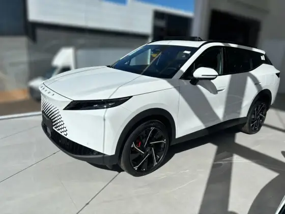 OMODA 7 1.5 TGDI PHEV PRESTIGE DHT