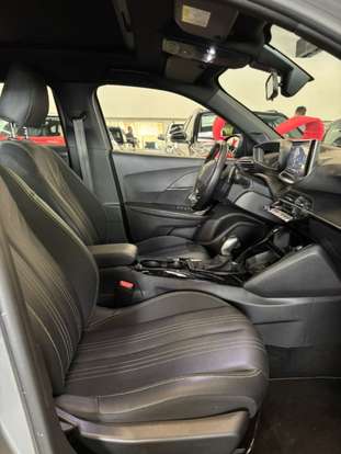 PEUGEOT-2008-2024