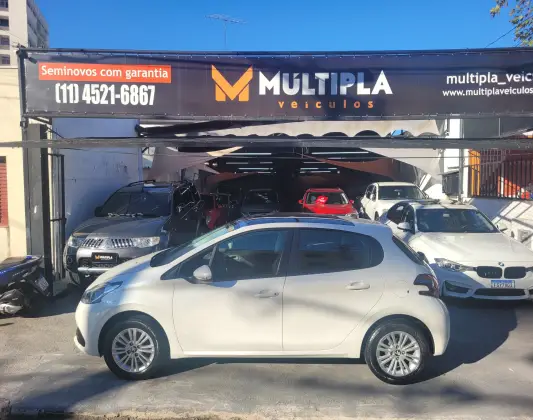 PEUGEOT 208 1.2 ALLURE 12V FLEX 4P MANUAL
