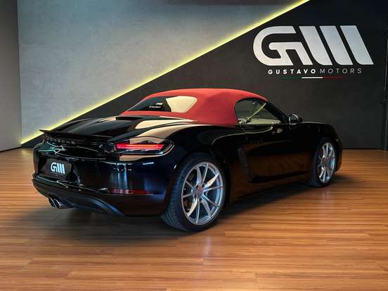 PORSCHE-718-2024