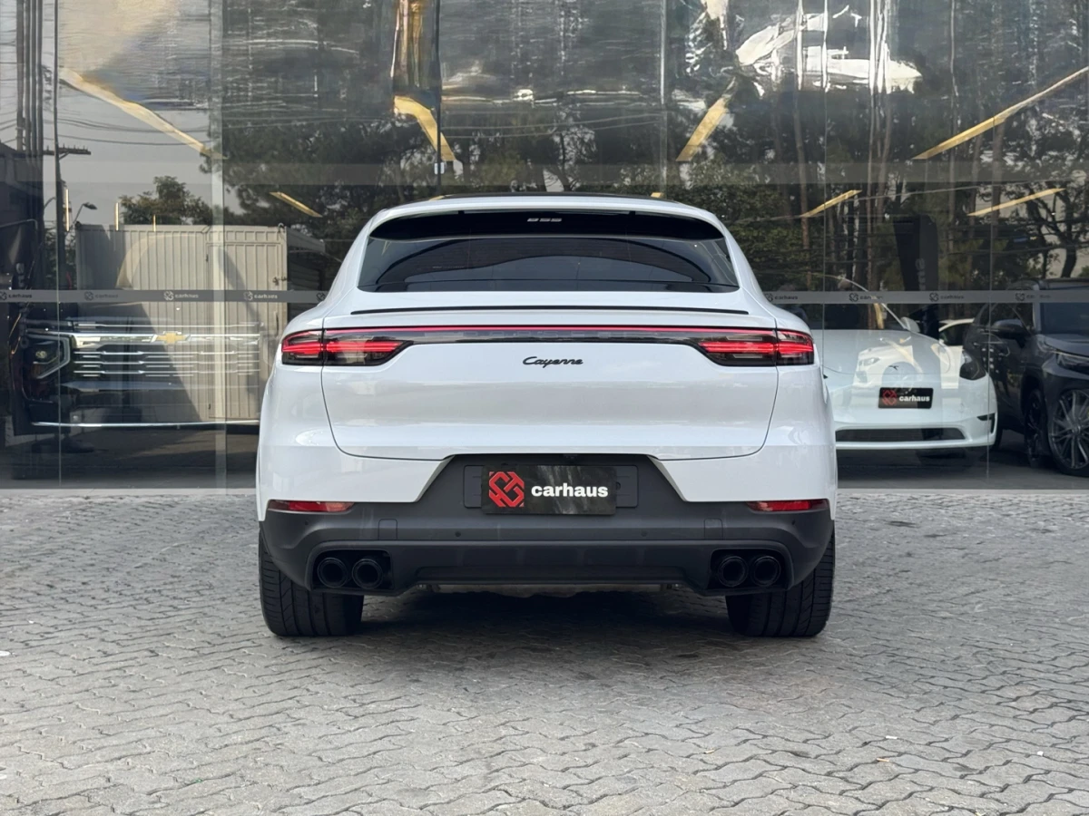 Porsche Cayenne — foto 5
