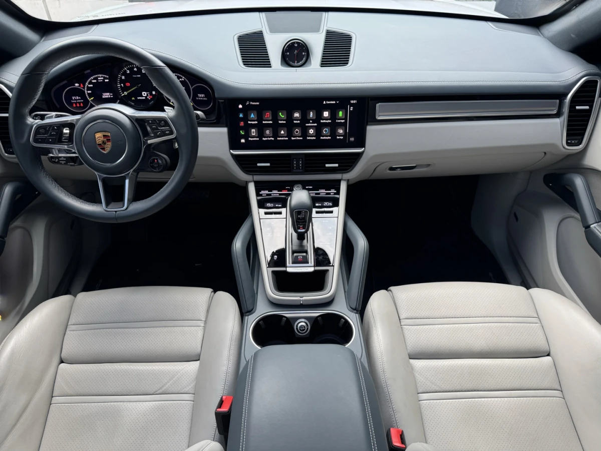 Porsche Cayenne — foto 12