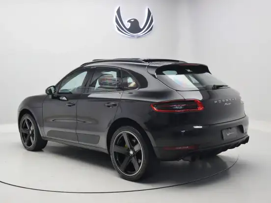 PORSCHE-MACAN-2.0 16V GASOLINA 4P AUTOMÁTICO PORSCHE-MACAN-2018