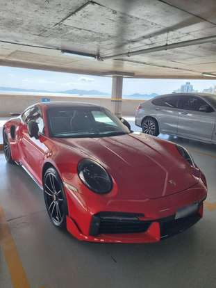PORSCHE-911-2023