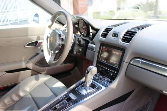 PORSCHE-BOXSTER-2013