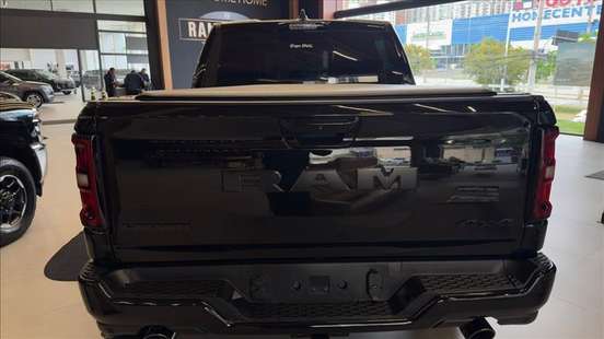 RAM-1500-3.0 HURRICANE 6 BITURBO GASOLINA LARAMIE CD 4X4 AUTOMÁTICO RAM-1500-2025