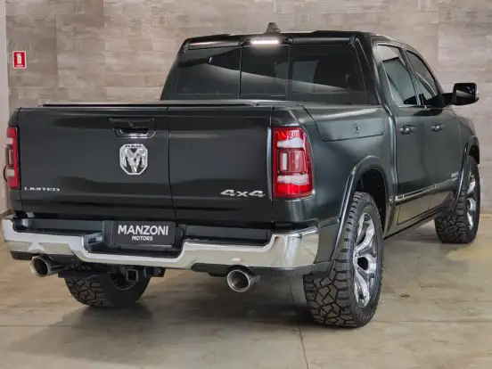 RAM-1500-5.7 V8 GASOLINA LIMITED CD 4X4 AUTOMÁTICO RAM-1500-2023