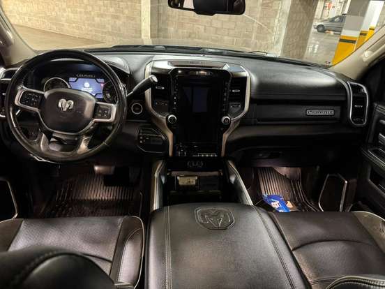 RAM-3500-6.7 I6 TURBO DIESEL LARAMIE CD 4X4 AUTOMÁTICO RAM-3500-2022