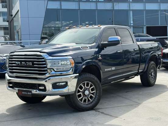 RAM-3500-6.7 I6 TURBO DIESEL LIMITED LONGHORN CD 4X4 AUTOMÁTICO RAM-3500-2022