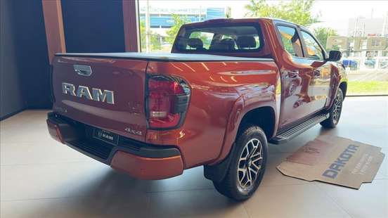 RAM-DAKOTA-2.2 TURBO DIESEL LARAMIE 4X4 AUTOMÁTICO RAM-DAKOTA-2026