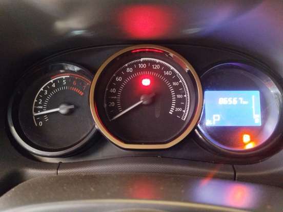 RENAULT-DUSTER-2.0 TECH ROAD II 4X2 16V FLEX 4P AUTOMÁTICO RENAULT-DUSTER-2015