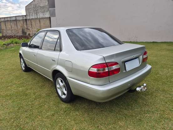 TOYOTA-COROLLA-1.8 XEI 16V FLEX 4P AUTOMÁTICO TOYOTA-COROLLA-2001
